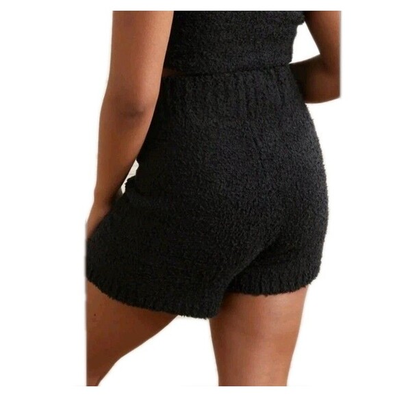 SKIMS 2 Piece Cozy Knit Short Set 2 Pairs Shorts Cream Black Fuzzy S/M Teddy - Picture 3 of 12